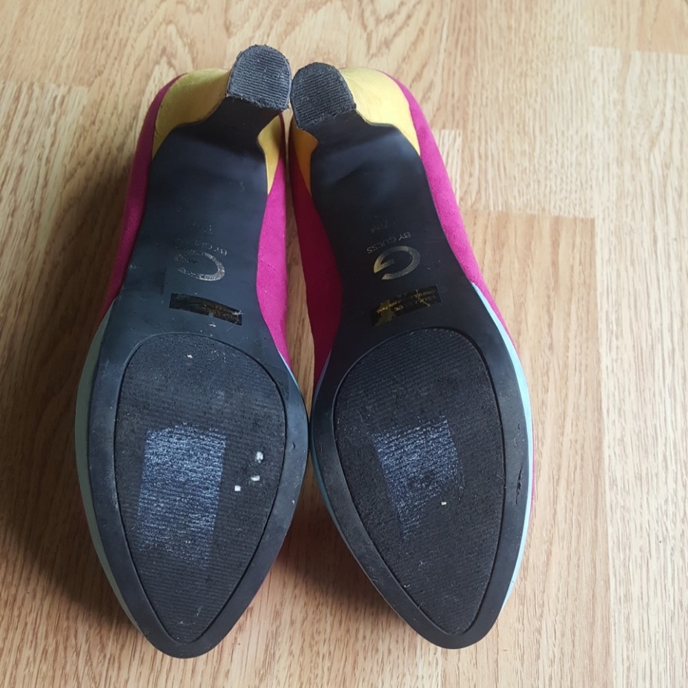 Guess Color Block Microsuede Brand 7.5 - image 5